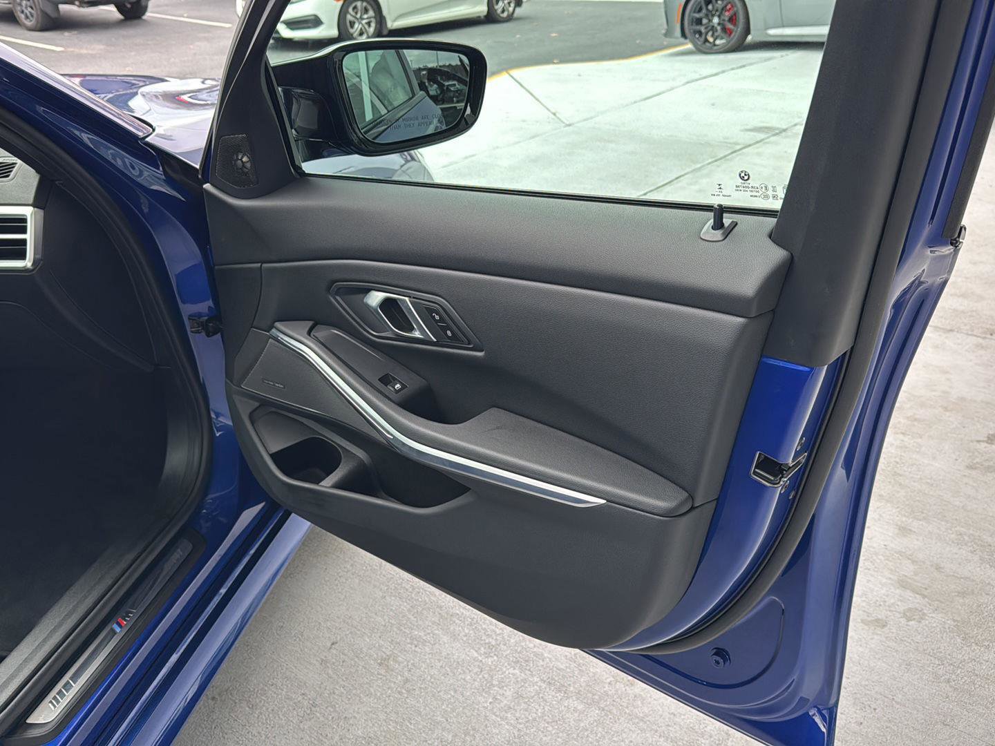 Used 2025 BMW M340i image 12