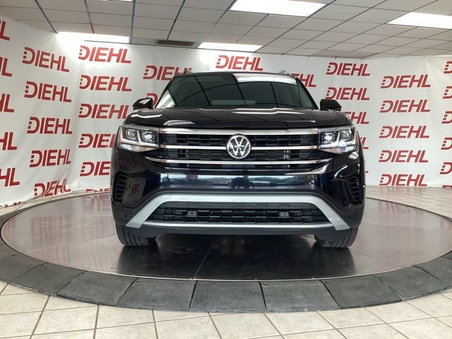 Used 2023 Volkswagen Atlas SE AWD/4WD image 2