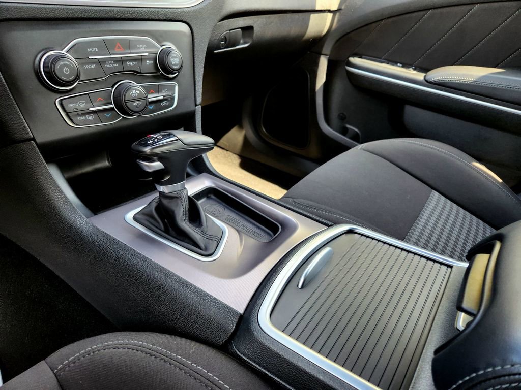 Used 2023 Dodge Charger R/T w/ Cold Weather Package image 28