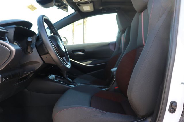 Used 2024 Toyota Corolla SE w/ SE Premium Package image 12