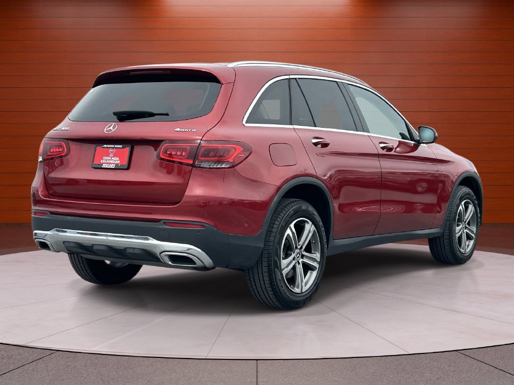 Used 2021 Mercedes-Benz GLC 300 4MATIC image 4