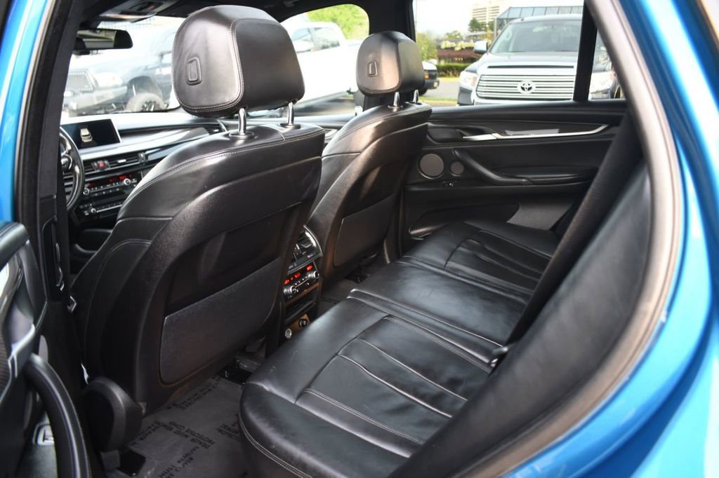 Used 2016 BMW X5 M image 24