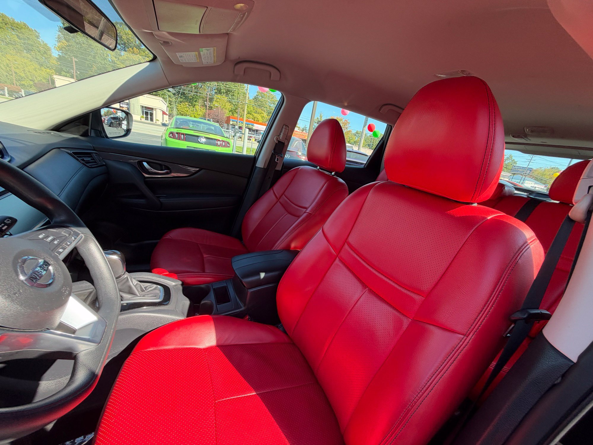 Used 2018 Nissan Rogue S AWD/4WD image 11