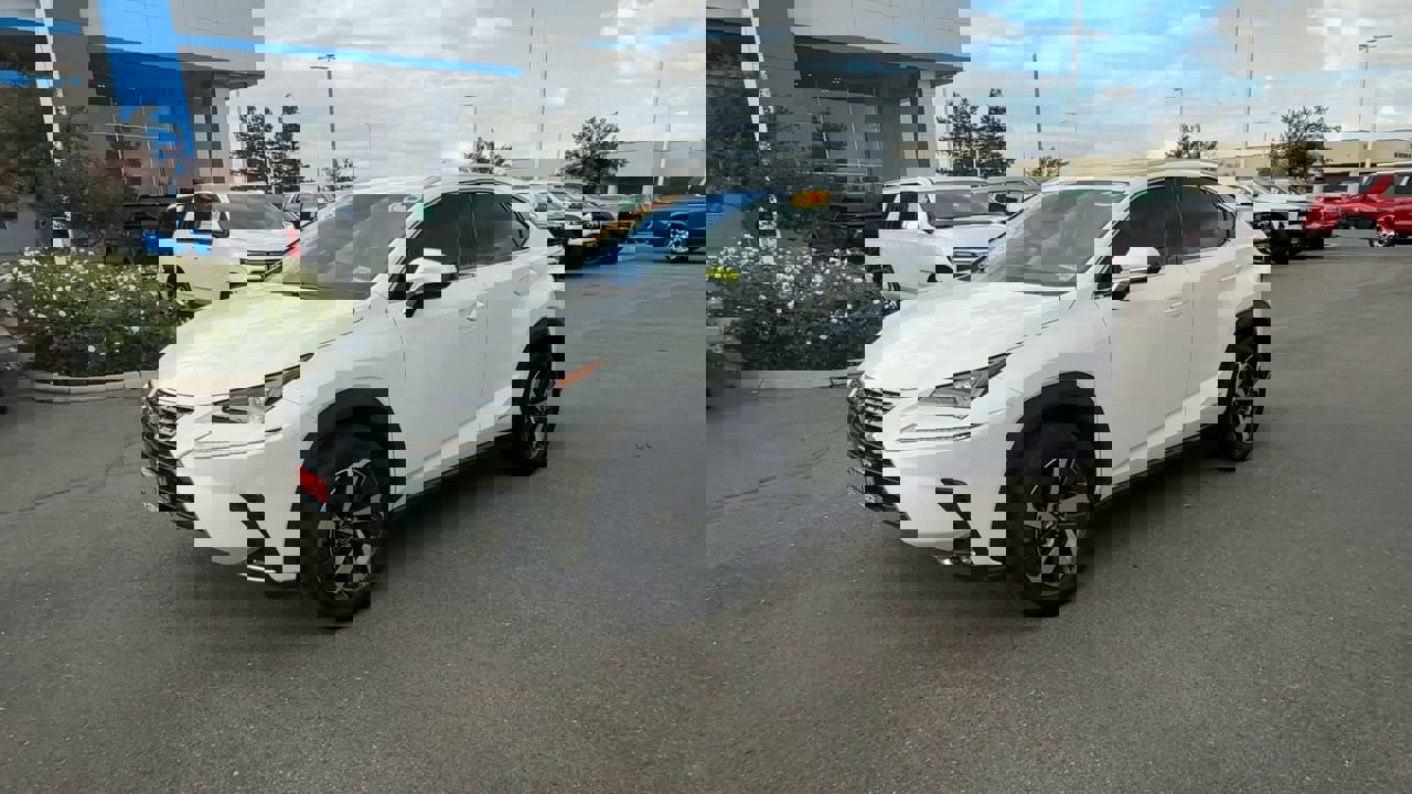 Used 2019 Lexus NX 300h AWD image 3