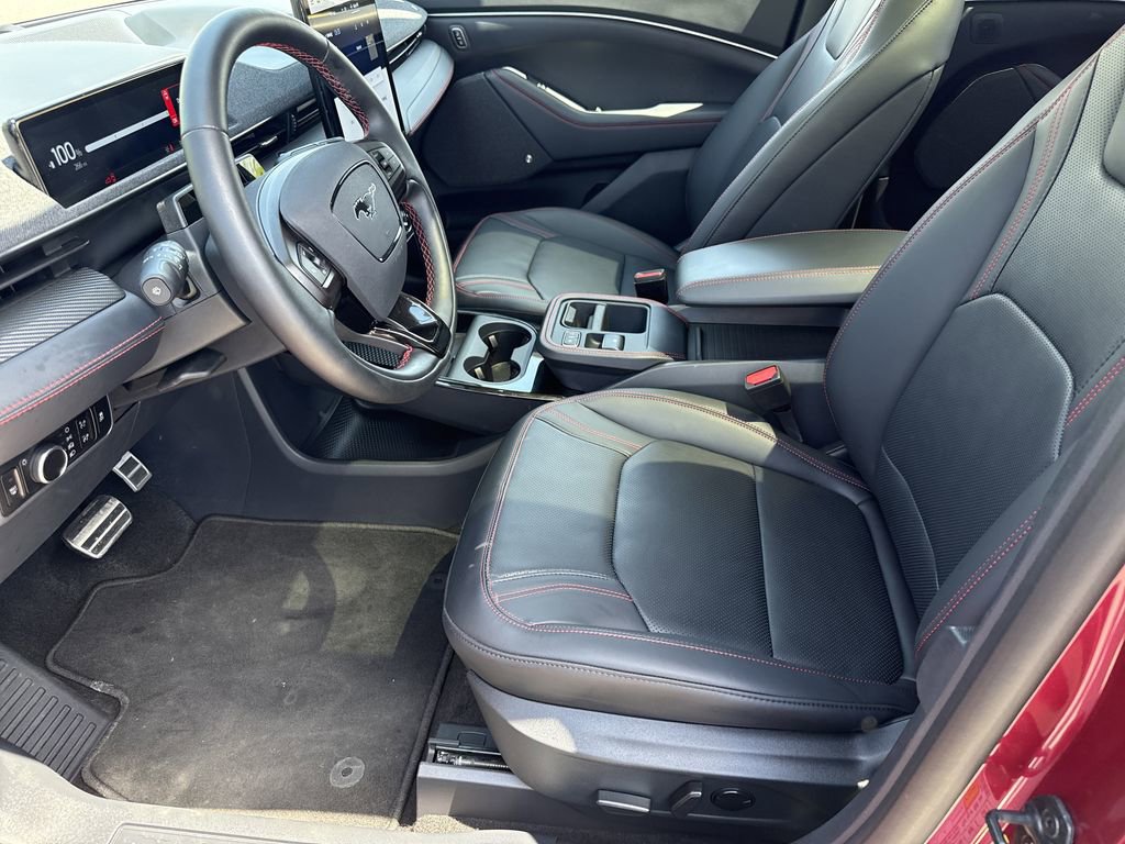 Used 2025 Ford Mustang Mach-E Premium w/ Sport Appearance Package image 9