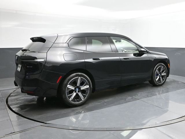 New 2025 BMW iX xDrive50 AWD/4WD image 15