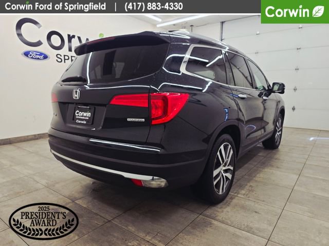 Used 2017 Honda Pilot Touring image 5
