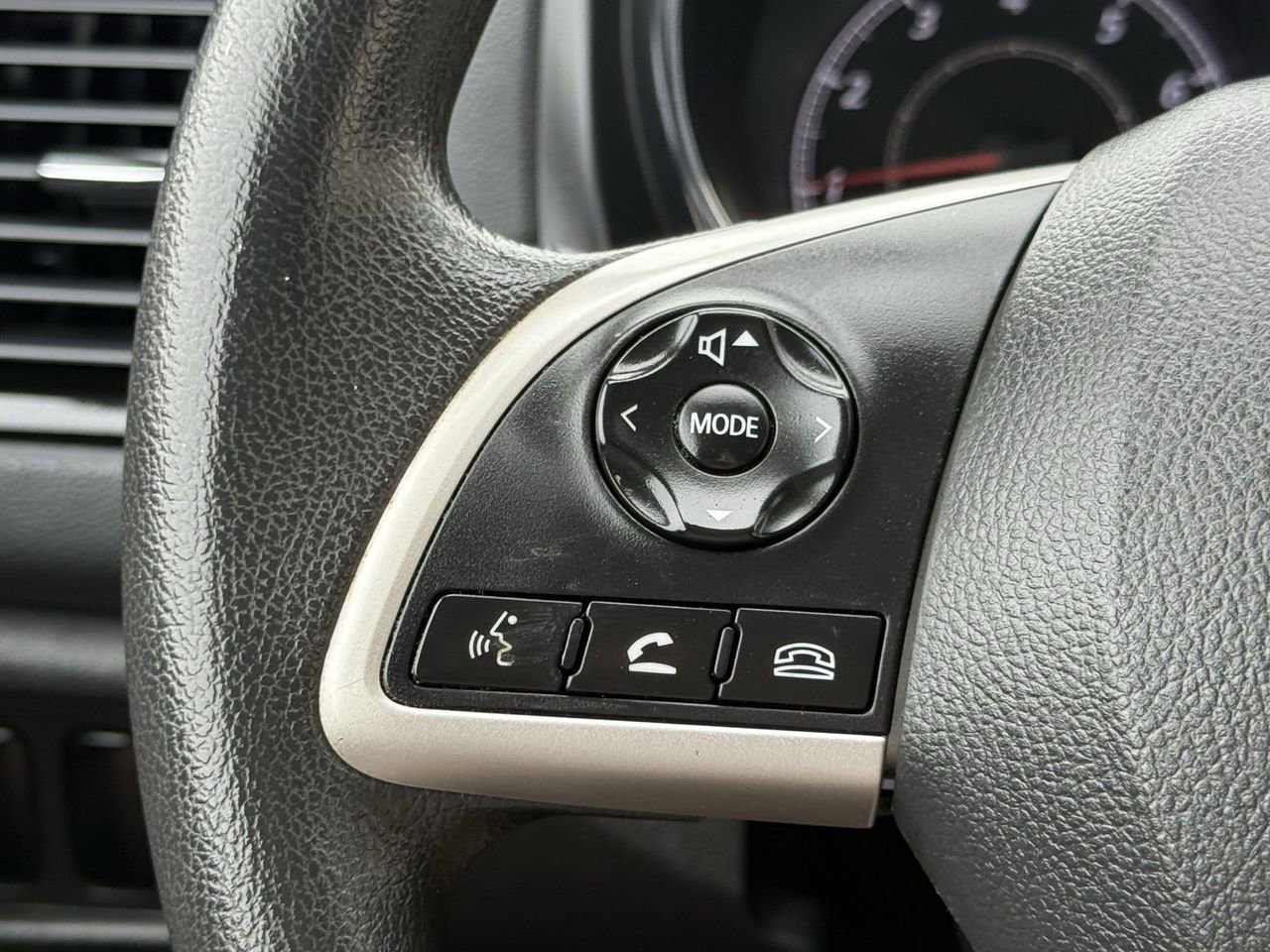 Used 2020 Mitsubishi Outlander Sport ES FWD image 13