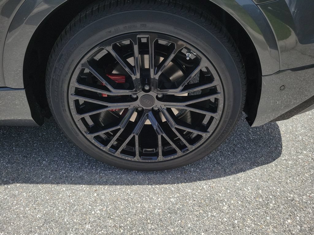 New 2026 Audi SQ8 Prestige AWD/4WD image 28