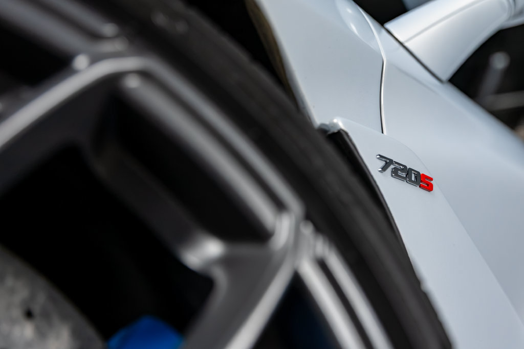 Used 2020 McLaren 720S Luxury RWD image 17