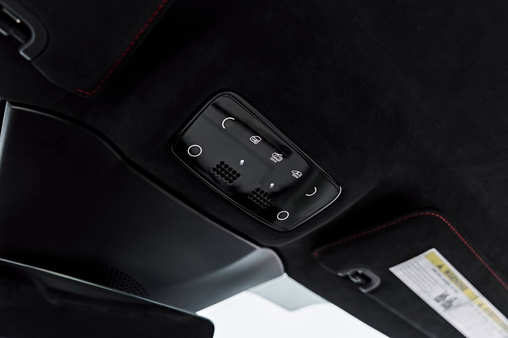 Used 2022 Ferrari Roma RWD image 79