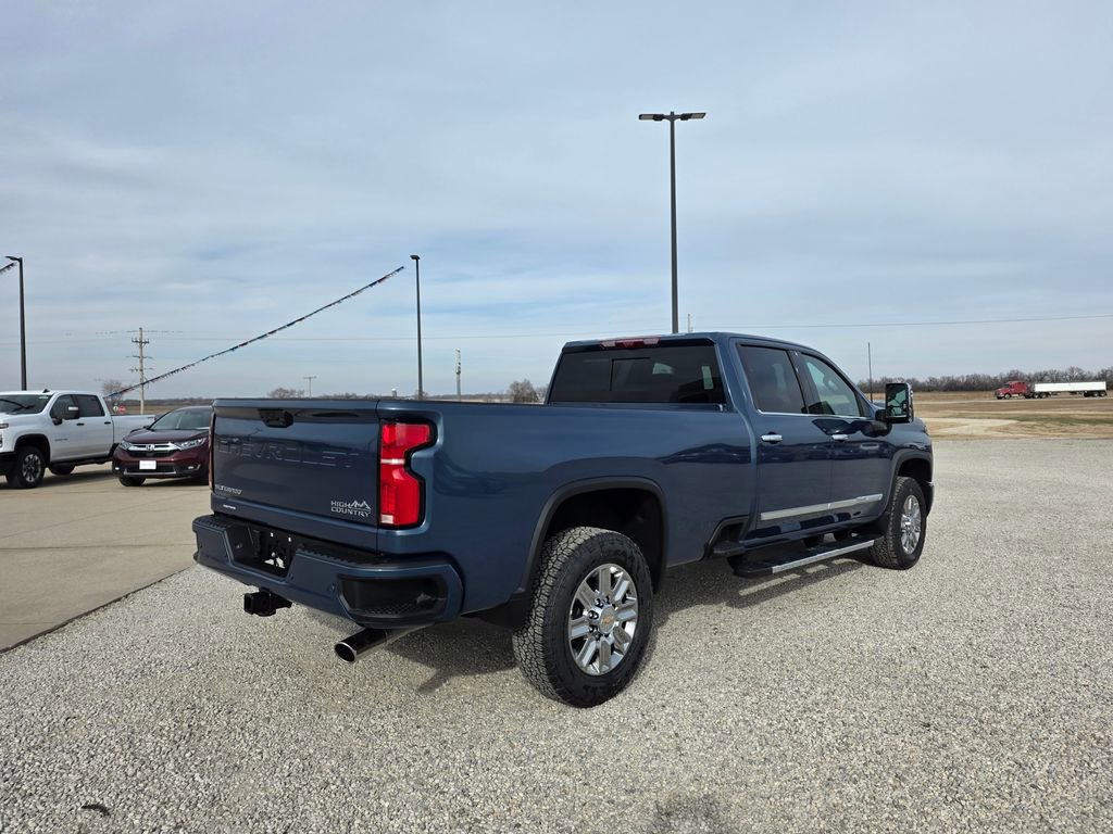 New 2026 Chevrolet Silverado 3500 High Country w/ Technology Package image 3