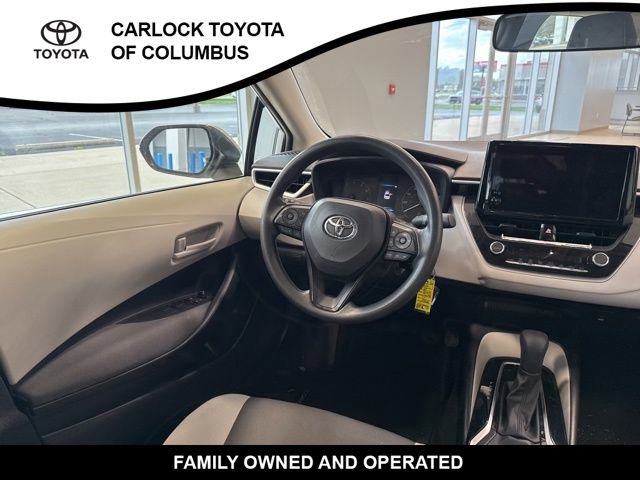 Used 2023 Toyota Corolla LE w/ Carpet Mat Package (TMS) image 17