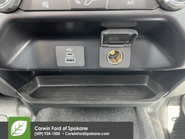 New 2025 Ford F550 4x4 Regular Cab Super Duty image 25