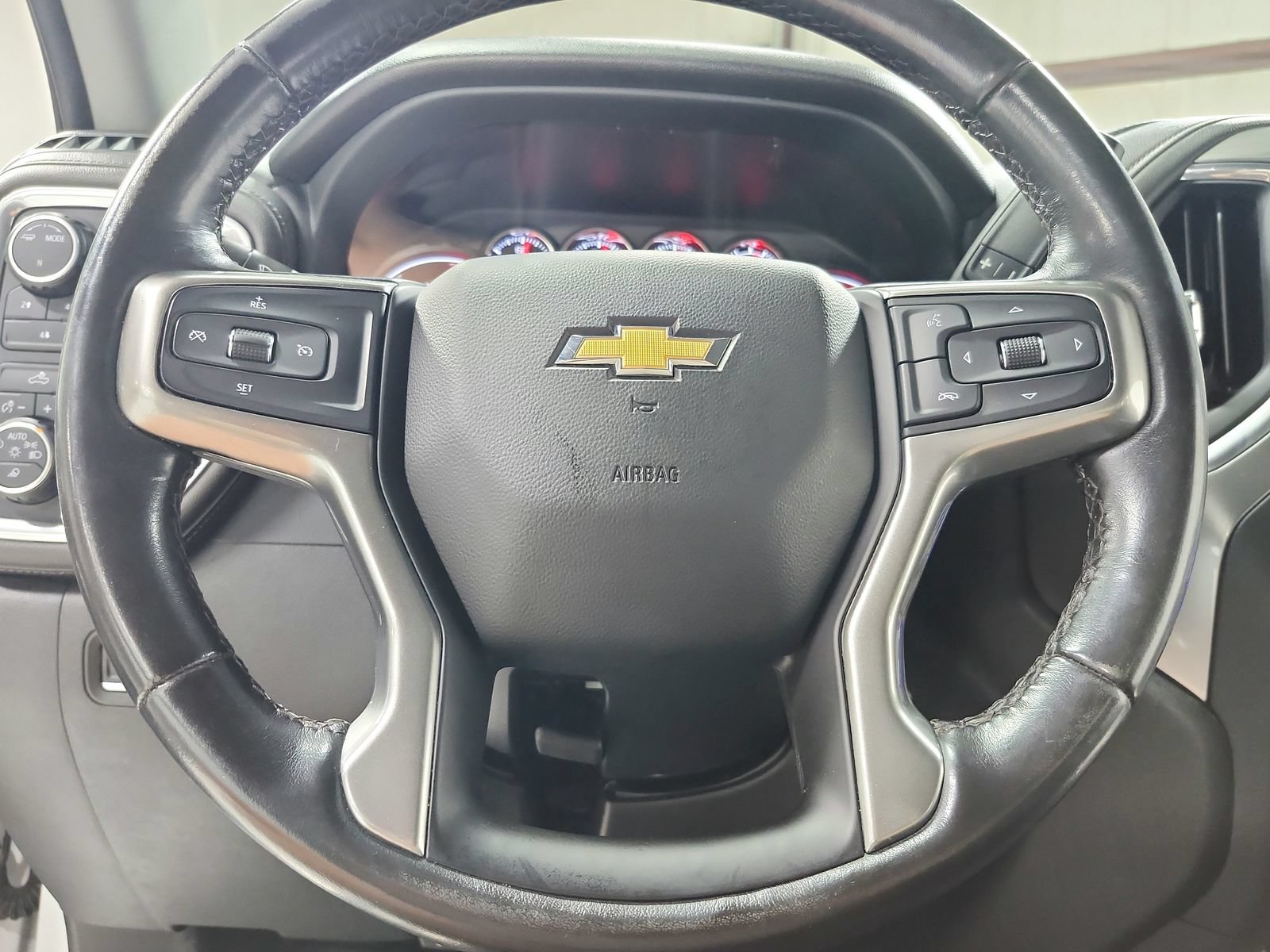 Used 2022 Chevrolet Silverado 2500 LT w/ Fleet Comfort Package AWD/4WD image 23