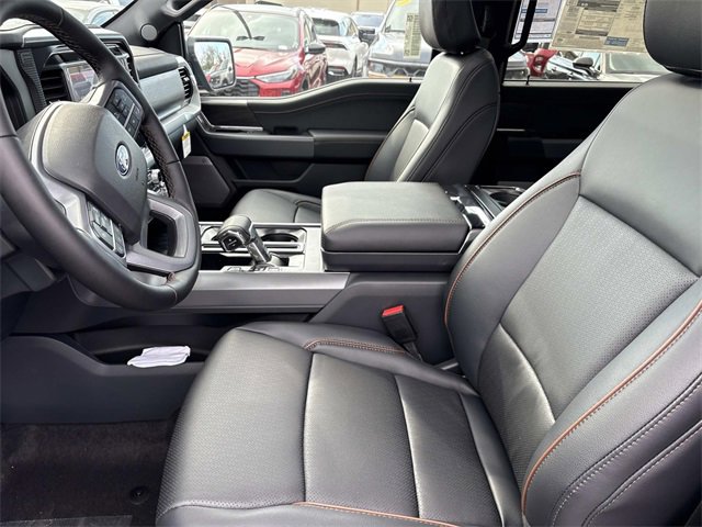 New 2025 Ford F150 Lariat w/ Equipment Group 502A High image 23