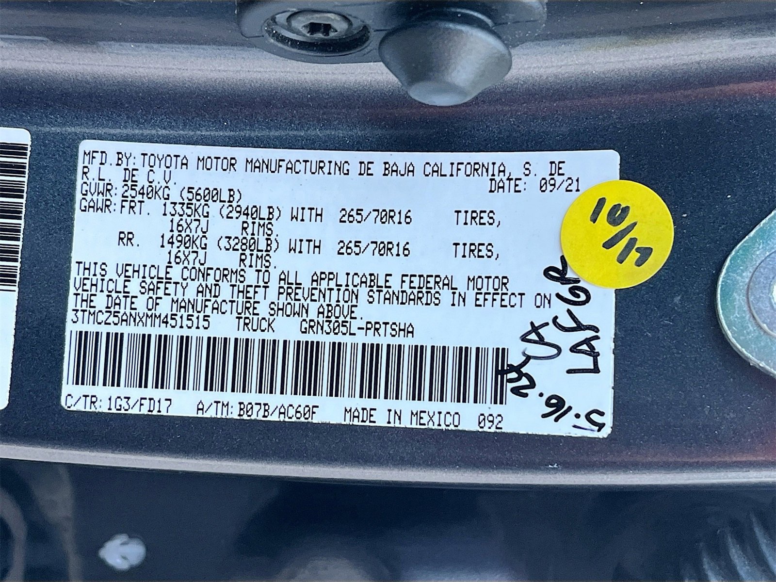 Used 2021 Toyota Tacoma TRD Off-Road image 29