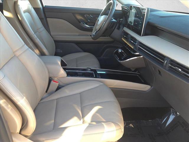 Certified 2023 Lincoln Corsair Reserve w/ Equipment Group 201A image 21