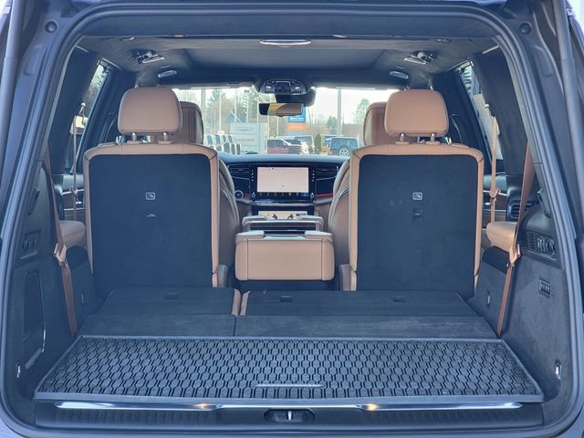 Certified 2025 Jeep Grand Wagoneer Series III w/ HD Trailer Tow Package image 23