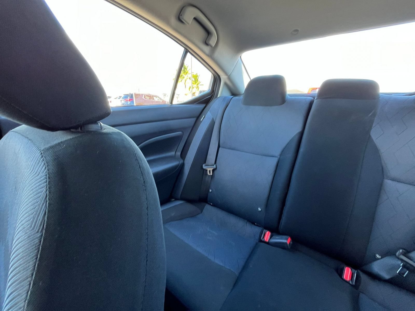 Used 2025 Nissan Versa SV FWD image 35