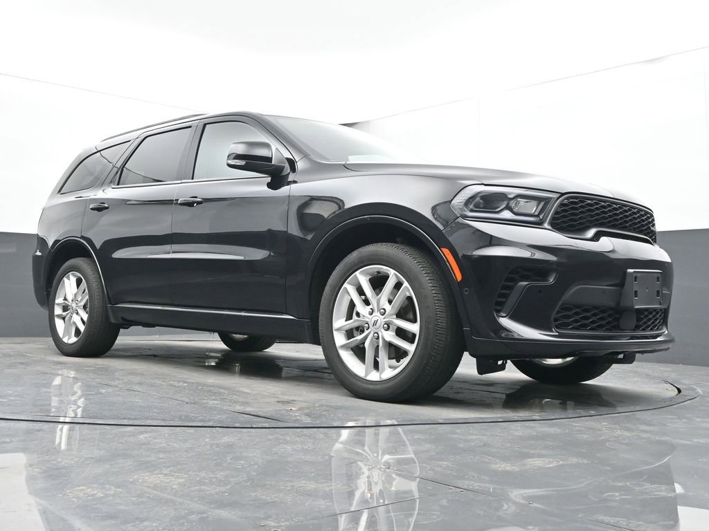 Used 2025 Dodge Durango GT image 36