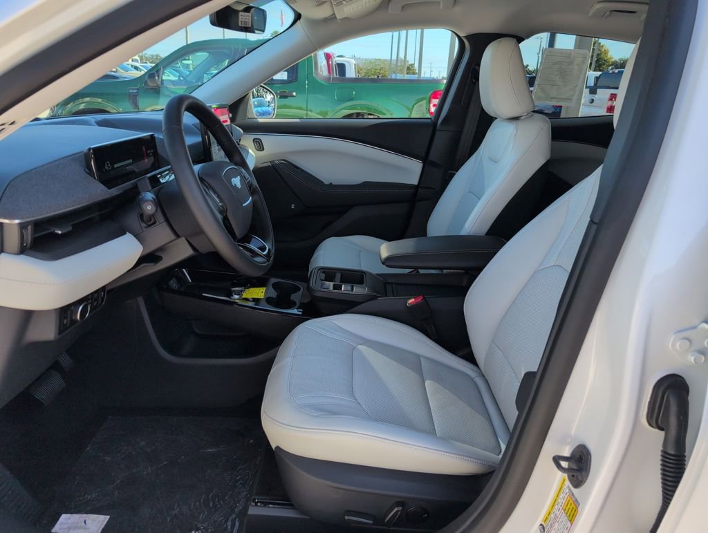 New 2025 Ford Mustang Mach-E Premium image 6