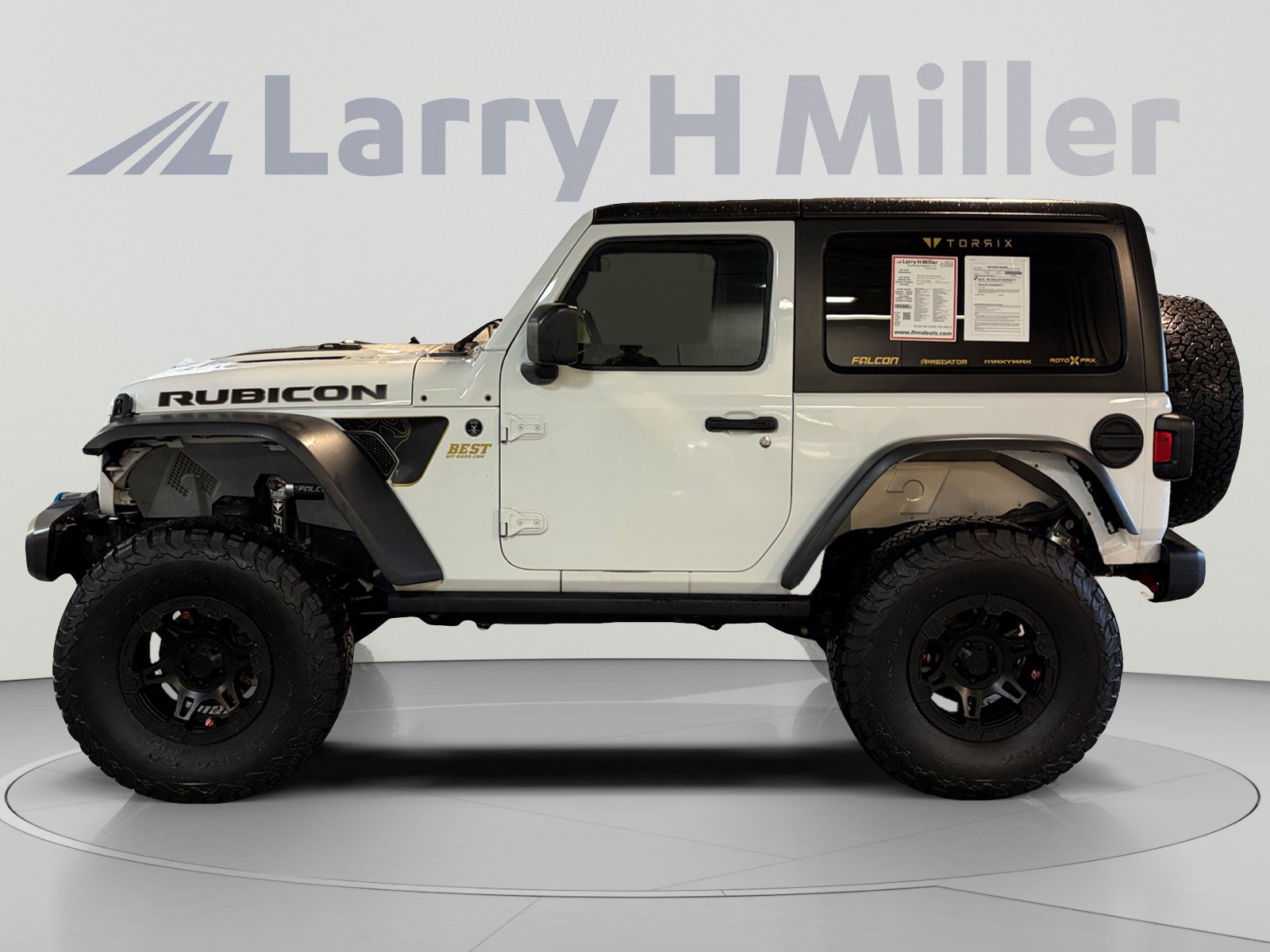 Used 2018 Jeep Wrangler Rubicon AWD/4WD image 2