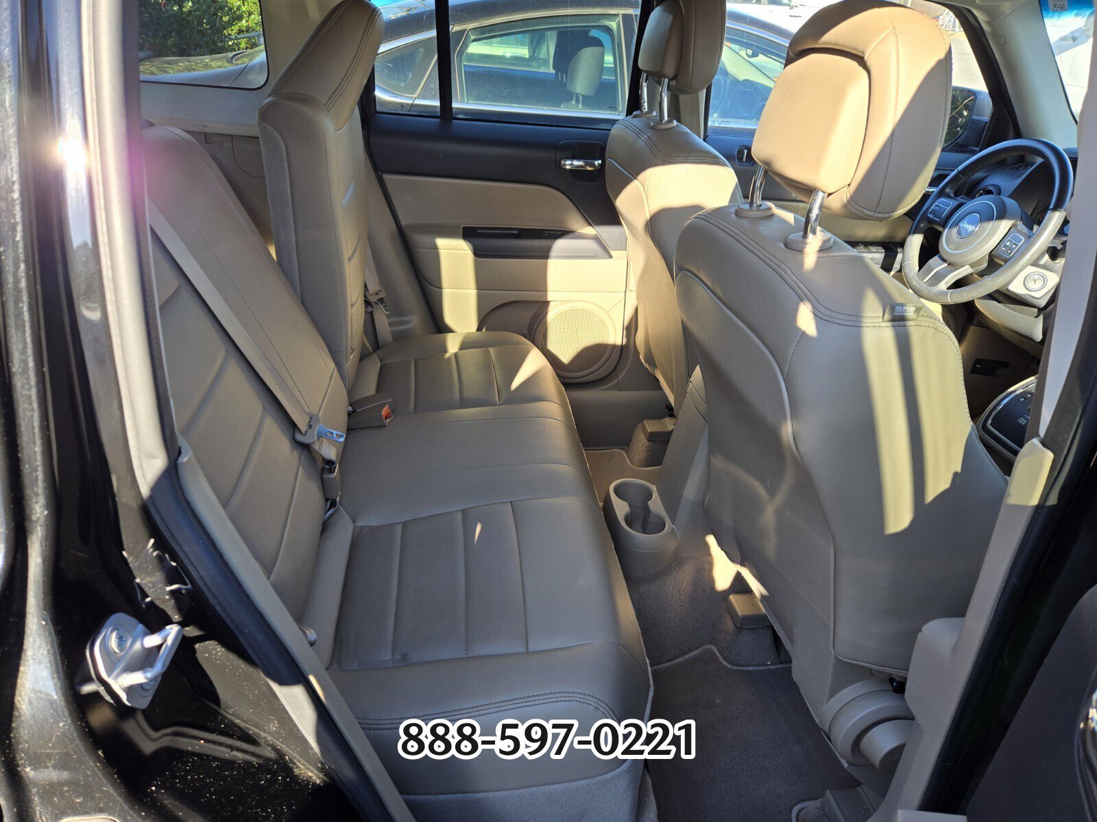 Used 2016 Jeep Patriot High Altitude image 4