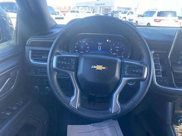 Used 2023 Chevrolet Suburban LT AWD/4WD image 15