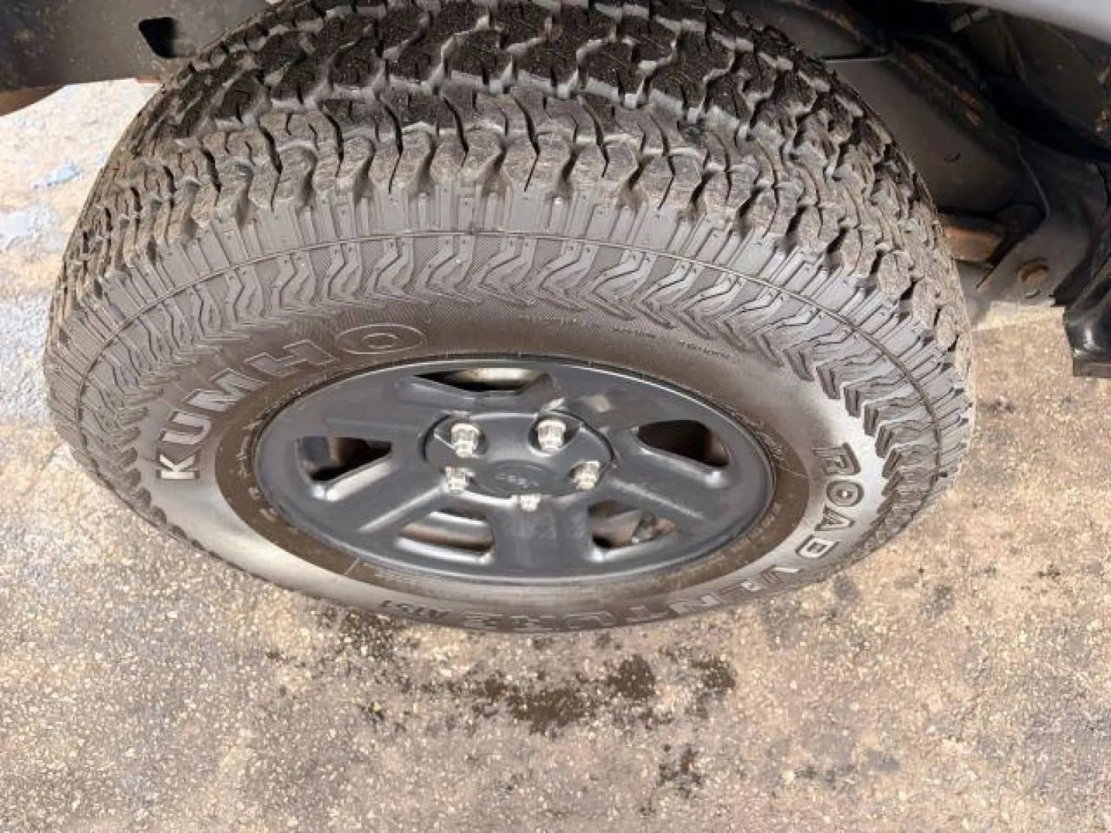 Used 2016 Jeep Wrangler Unlimited Sport w/ Connectivity Group image 32