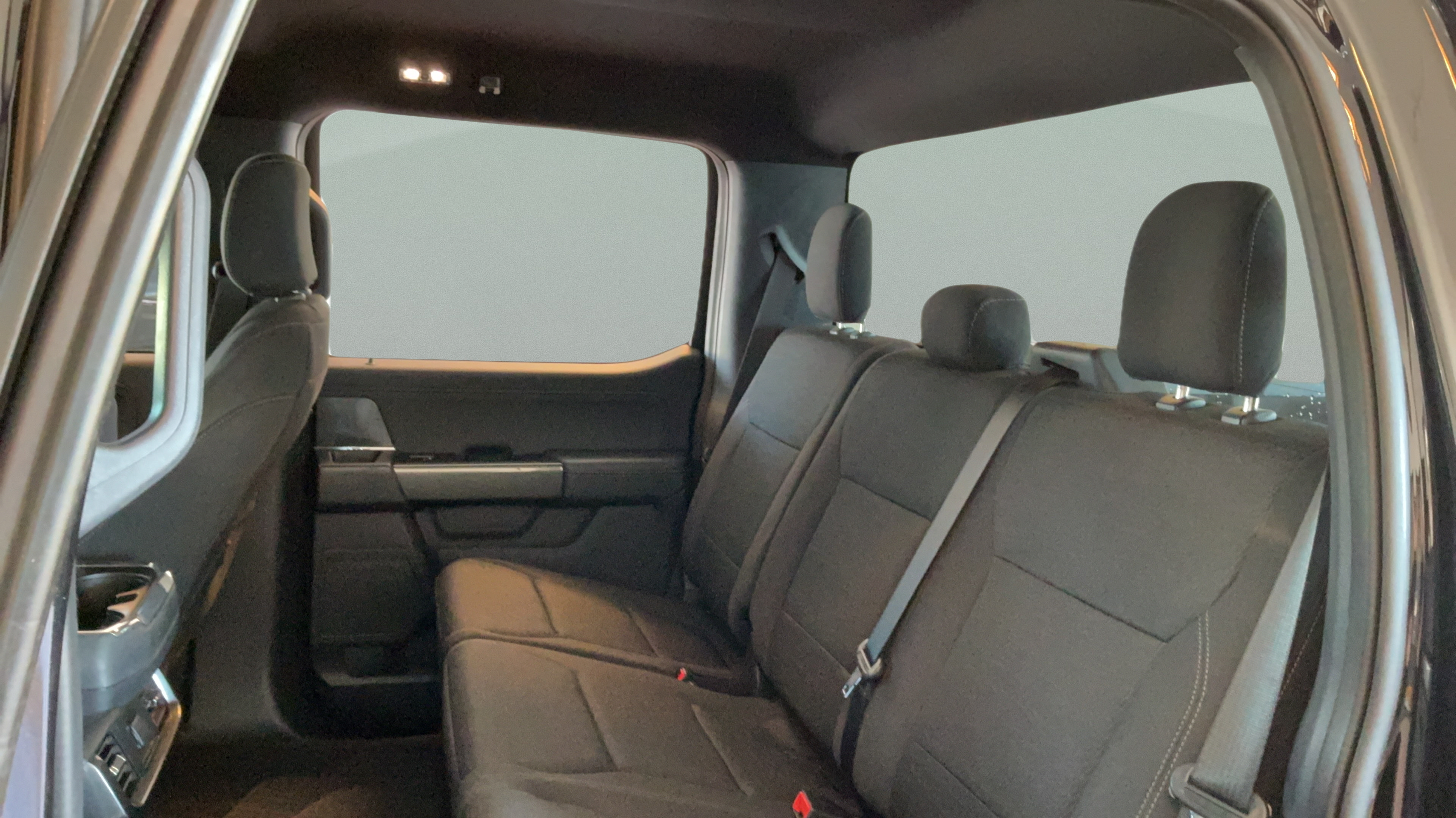 Used 2022 Ford F150 XLT w/ Equipment Group 302A High AWD/4WD image 30
