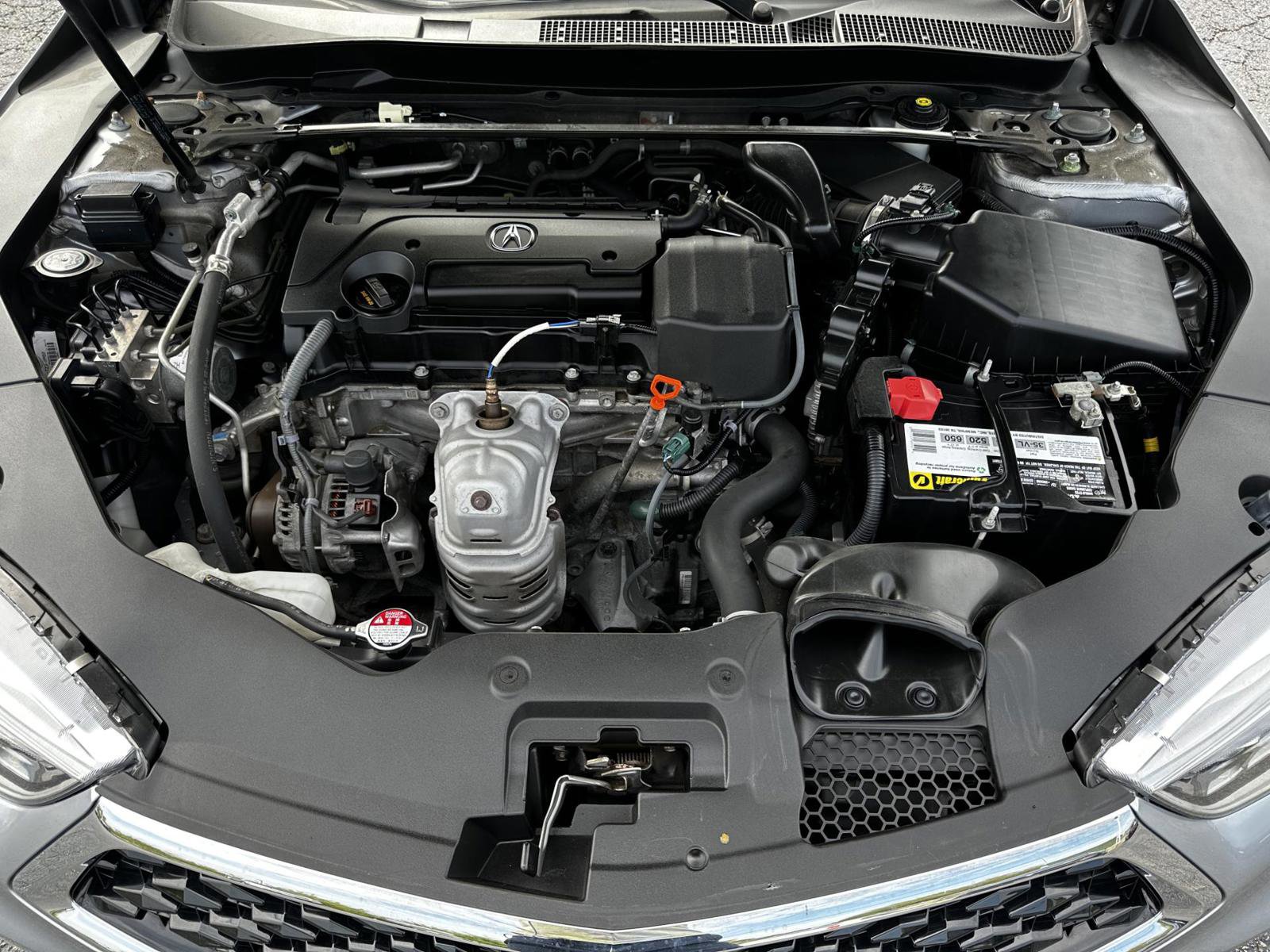 Used 2018 Acura TLX image 36