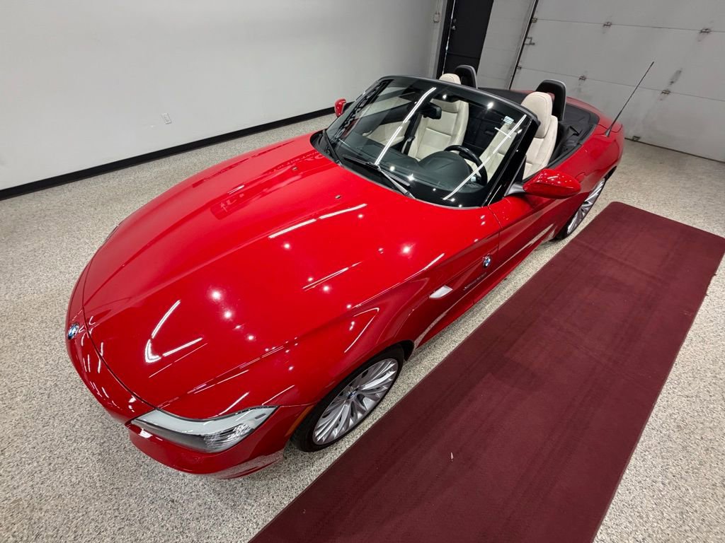 Used 2010 BMW Z4 sDrive35i image 22