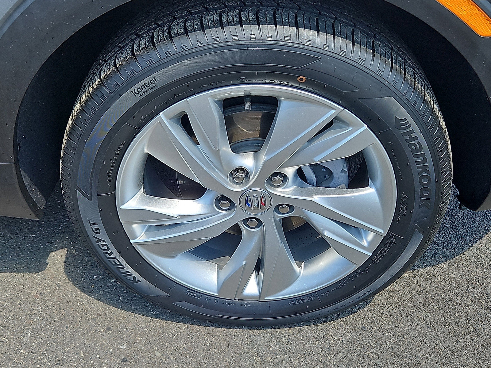 Used 2024 Buick Encore GX Preferred FWD image 8