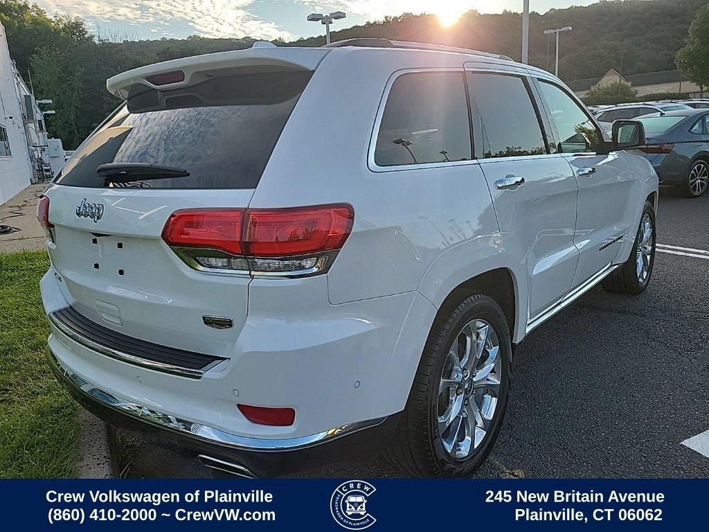 Used 2019 Jeep Grand Cherokee Summit AWD/4WD image 3