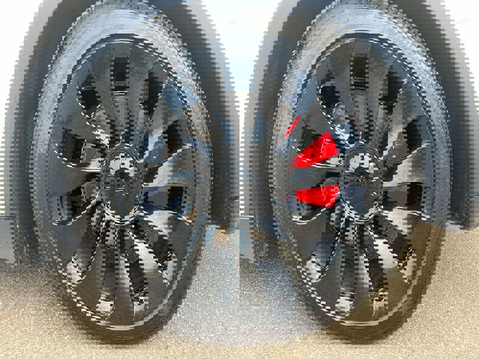 Used 2022 Tesla Model Y Performance image 14