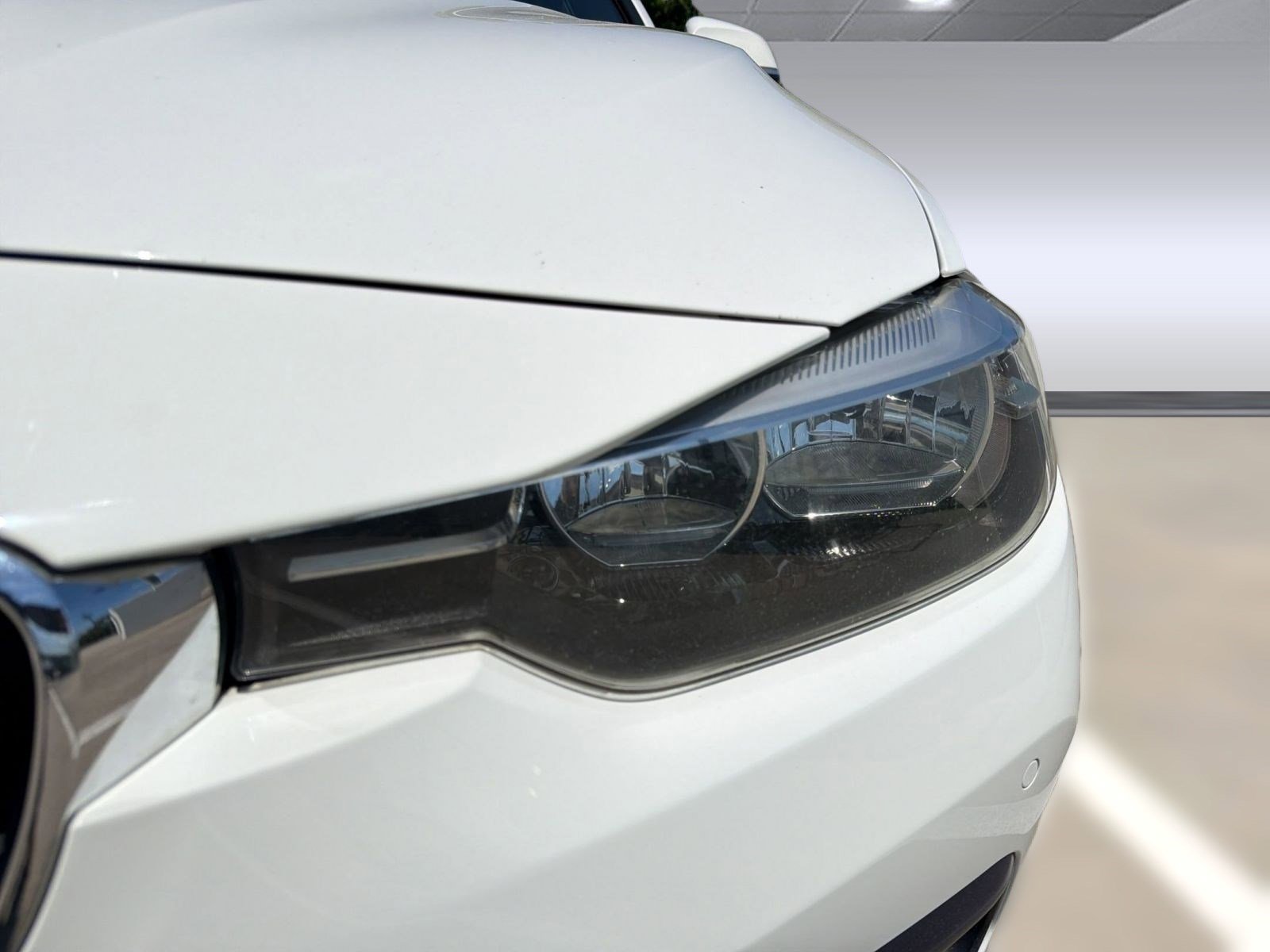 Used 2016 BMW 328i Sedan RWD image 10