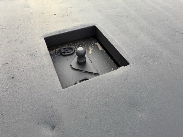 Used 2004 Ford F350 XLT image 8