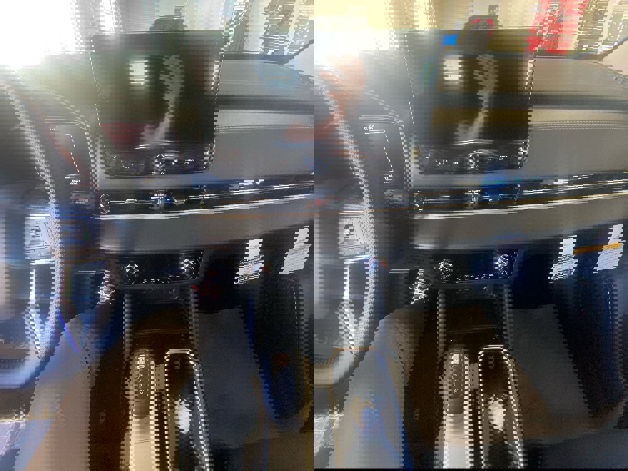 New 2025 Mitsubishi Outlander SE image 11