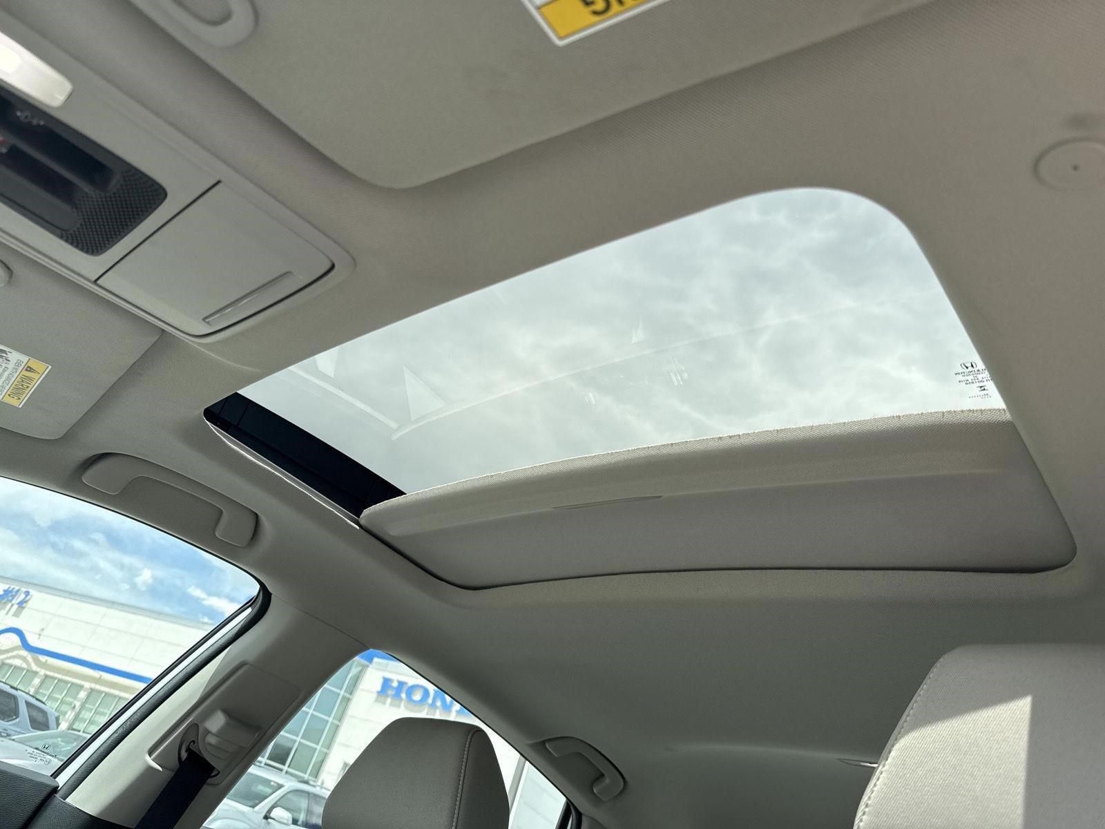 Certified 2023 Honda Accord EX image 16