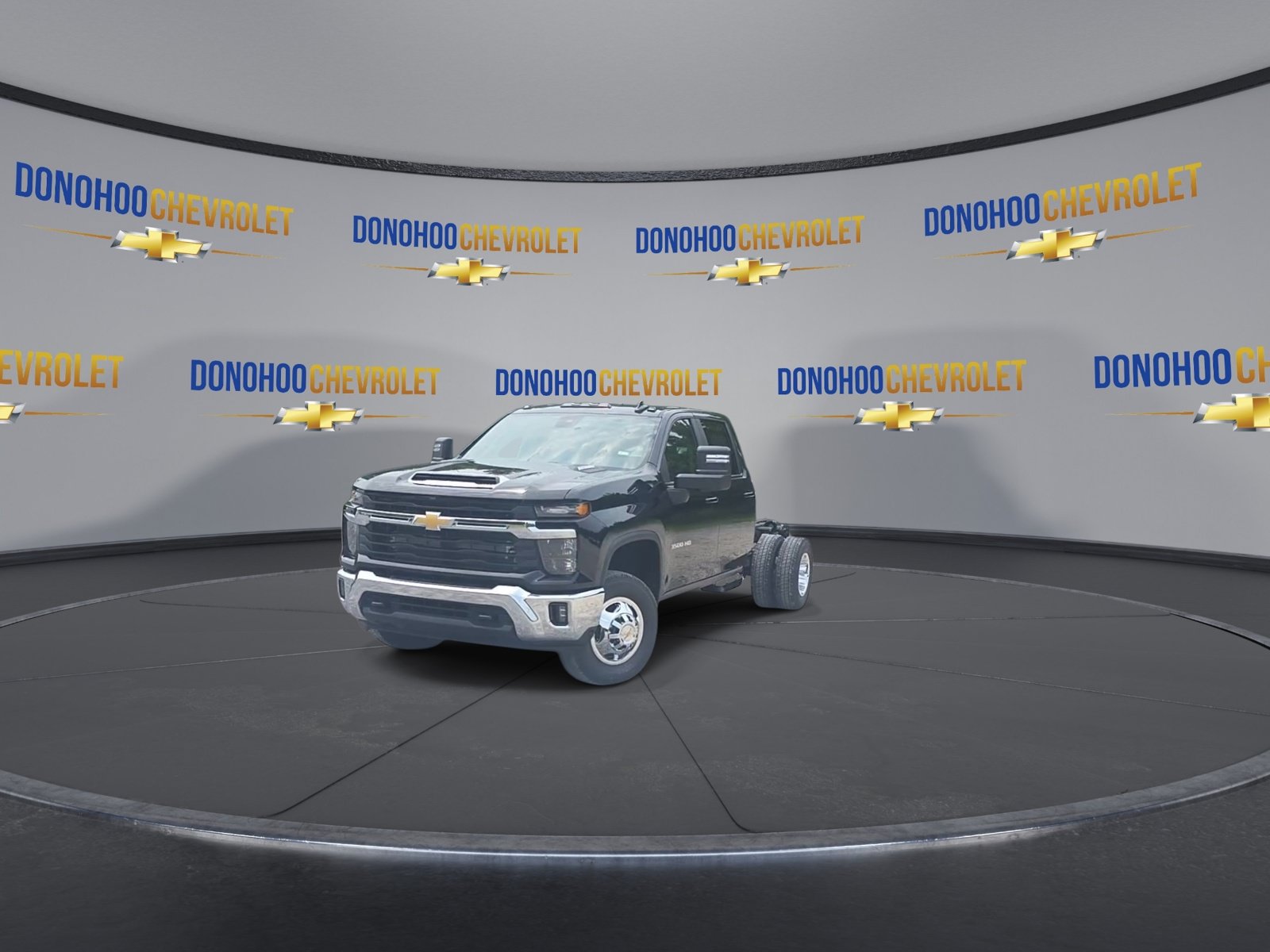 New 2026 Chevrolet Silverado 3500 LT w/ Convenience Package AWD/4WD image 8