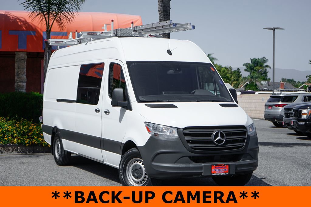 Used 2019 Mercedes-Benz Sprinter 170 Cargo image 2