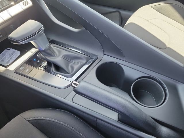 New 2026 Hyundai Elantra Sport FWD image 16