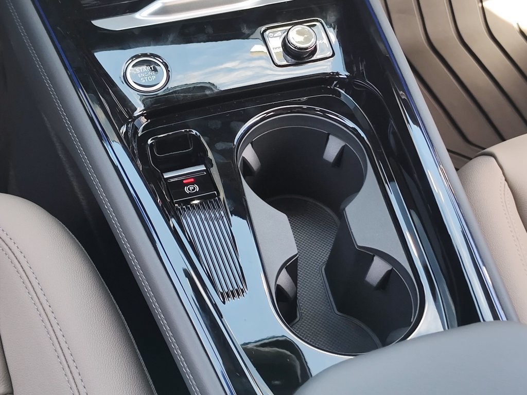 New 2026 Audi Q3 quattro 2.0T AWD/4WD image 10