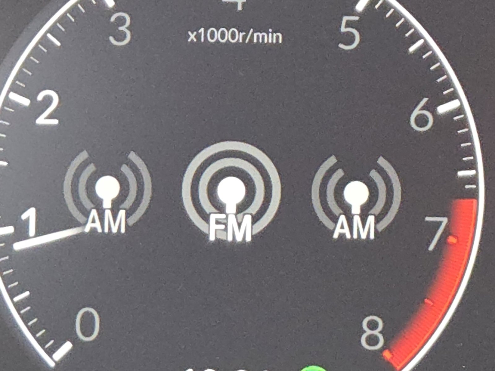 Used 2025 Honda HR-V LX image 32