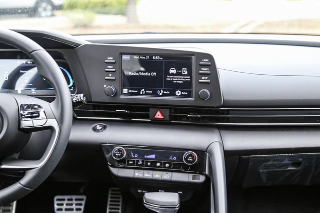 New 2026 Hyundai Elantra Sport FWD image 14
