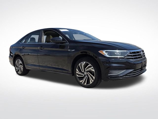 Used 2020 Volkswagen Jetta SEL image 1