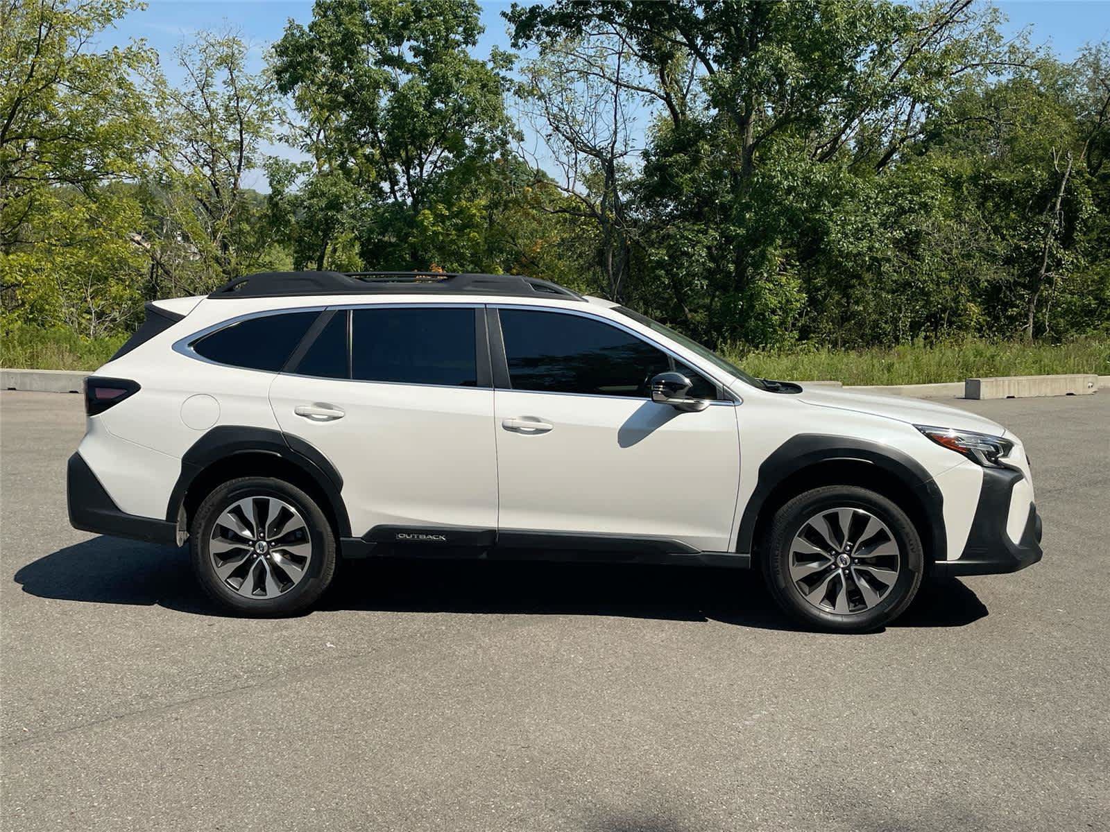 Used 2024 Subaru Outback Limited AWD/4WD image 6