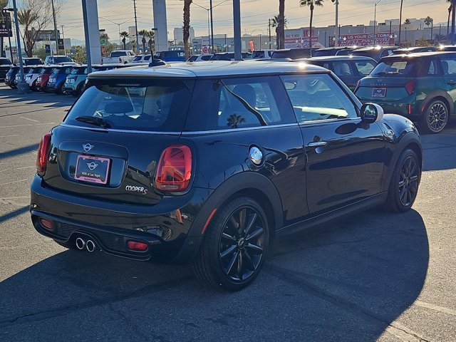 Used 2019 MINI Cooper S w/ Premium Package image 5