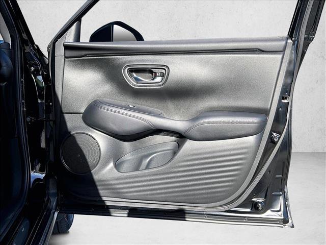 Used 2023 Honda HR-V LX image 19